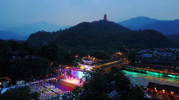 第三届“中国（成都）—印度国际瑜伽节”在都江堰开幕