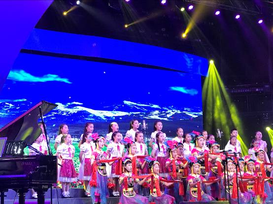 “国际童声合唱音乐盛典”在成都举行