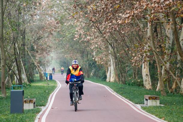 2018中国·成都天府绿道第九届自行车车迷健身节总决赛在温江举行